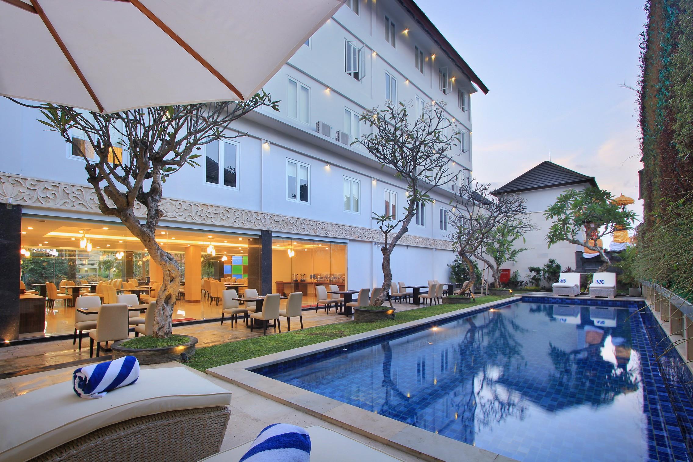 Mars City Hotel Denpasar  Exterior photo