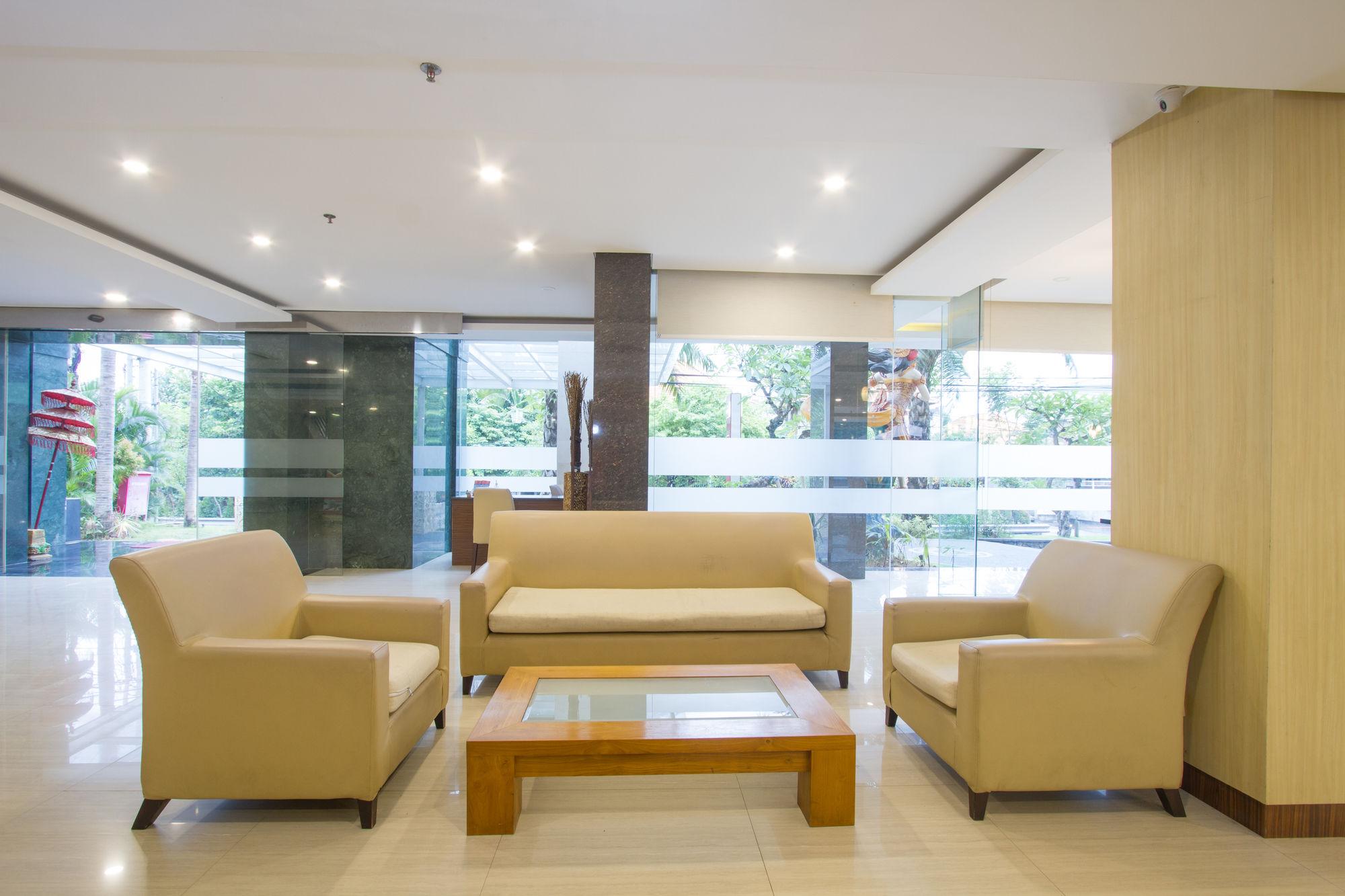 Mars City Hotel Denpasar  Exterior photo